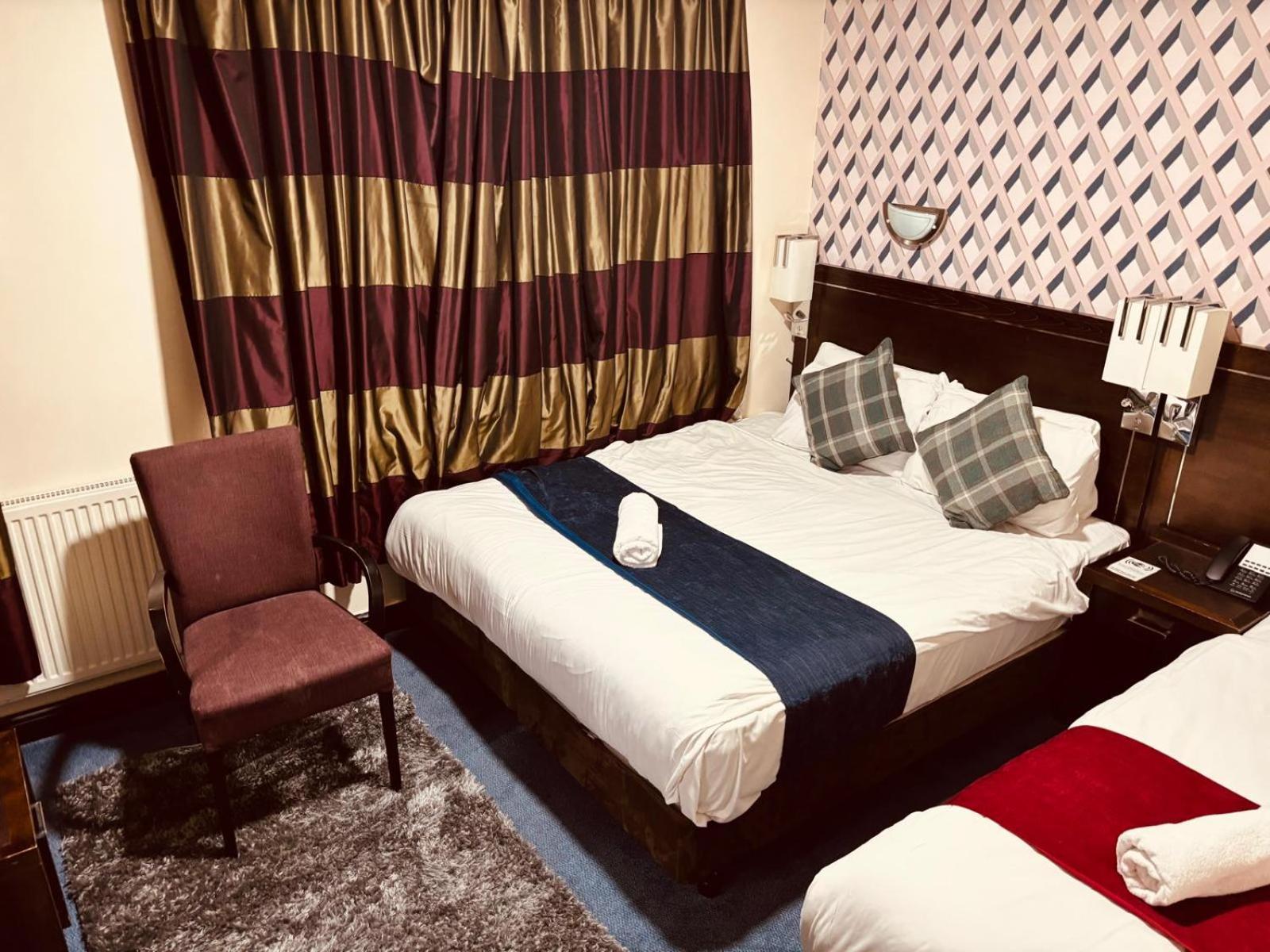Acorn Lodge Hotel Gatwick & Parking Horley Kültér fotó