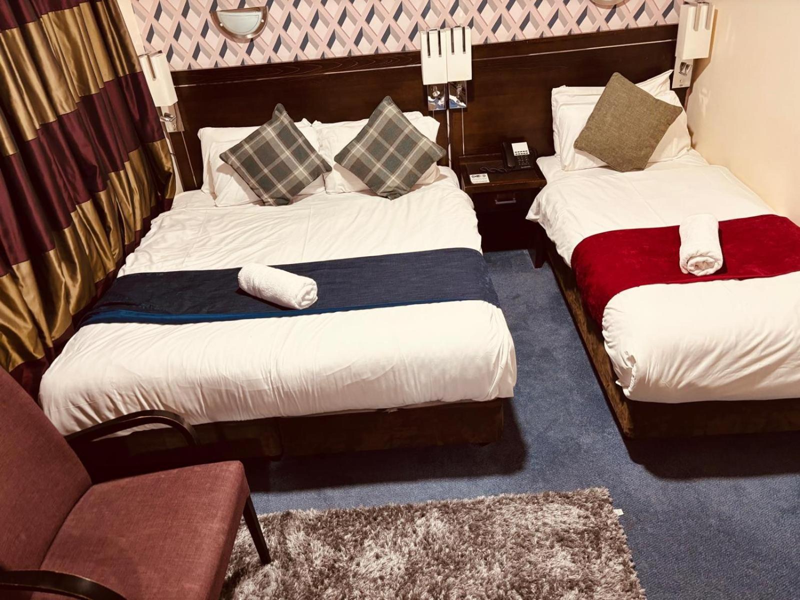 Acorn Lodge Hotel Gatwick & Parking Horley Kültér fotó
